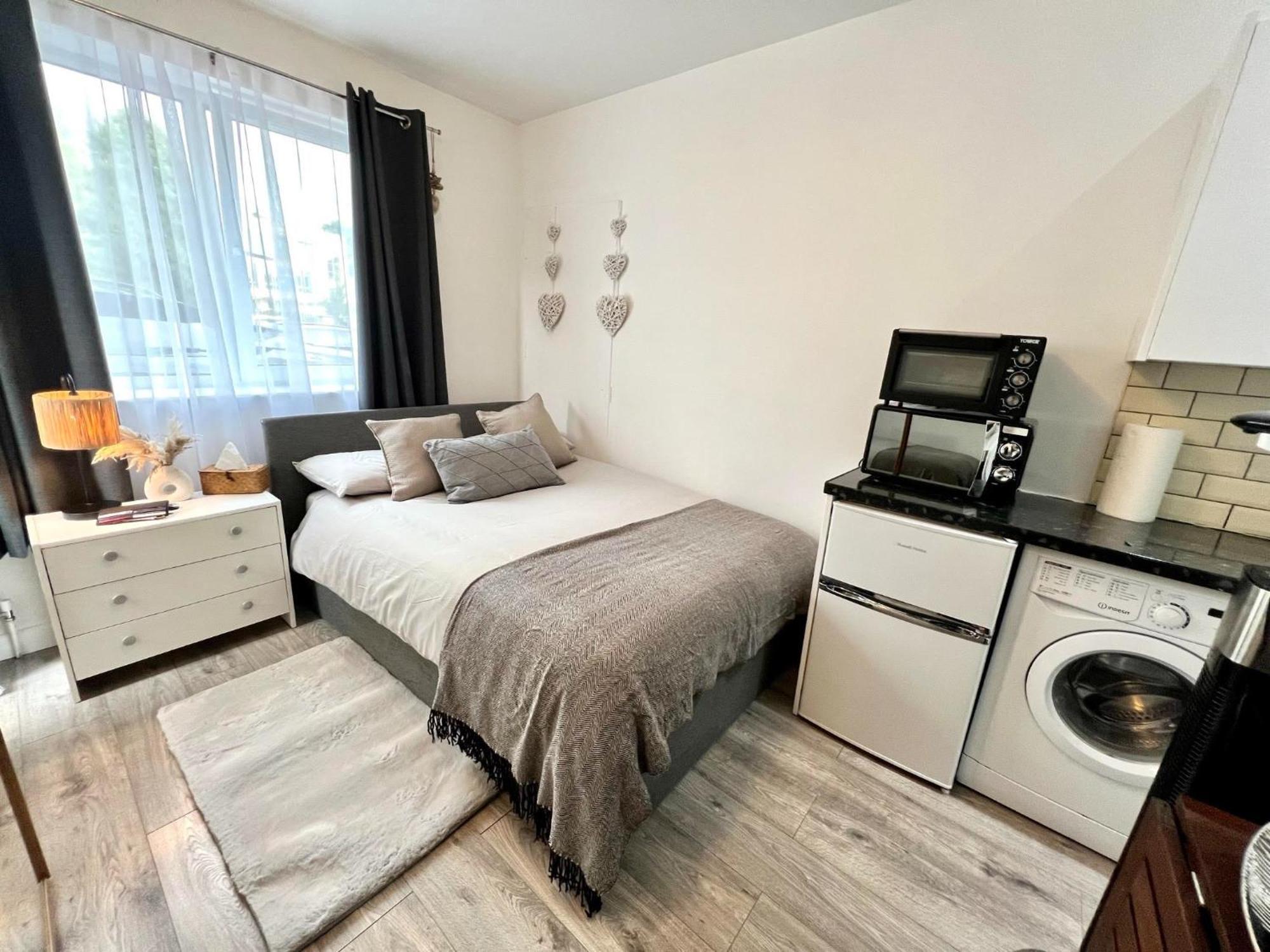 Cosy Studio Flat London Exterior photo